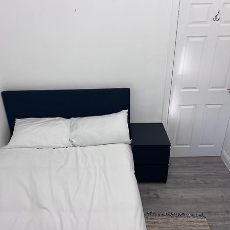 Room Of Bliss Radcliffe Exteriör bild